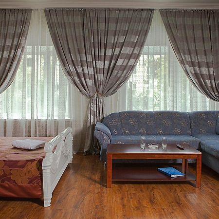 Hotel Topaz Astana Dış mekan fotoğraf