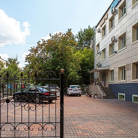 Hotel Topaz Astana Dış mekan fotoğraf