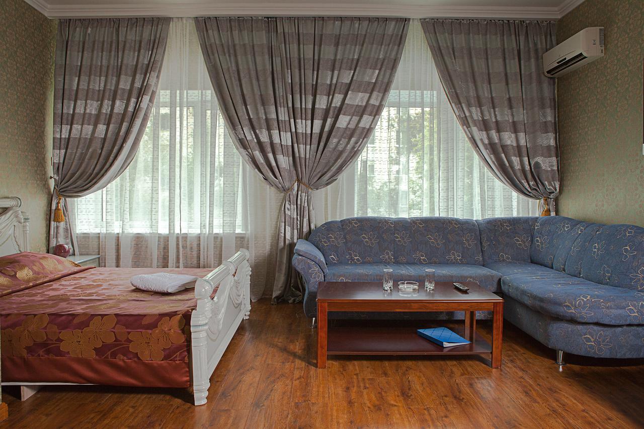 Hotel Topaz Astana Dış mekan fotoğraf