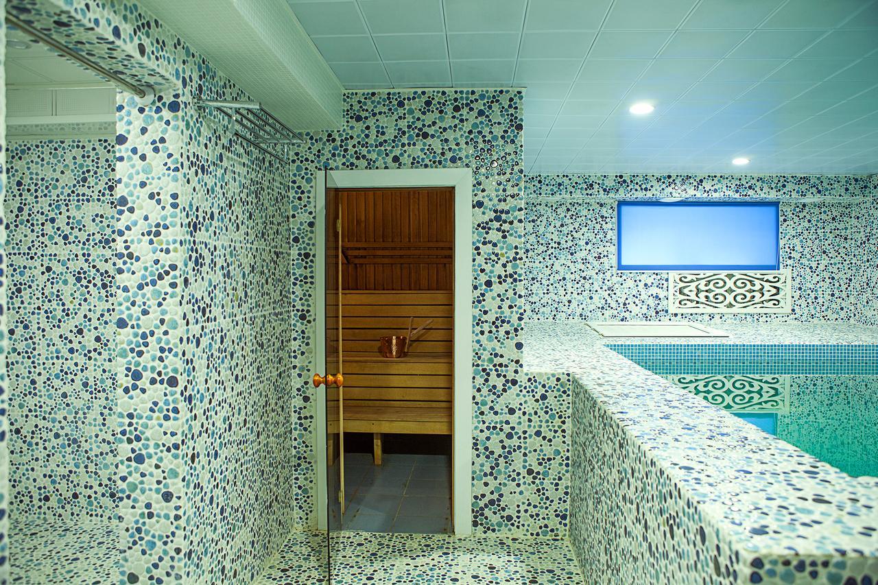 Hotel Topaz Astana Dış mekan fotoğraf